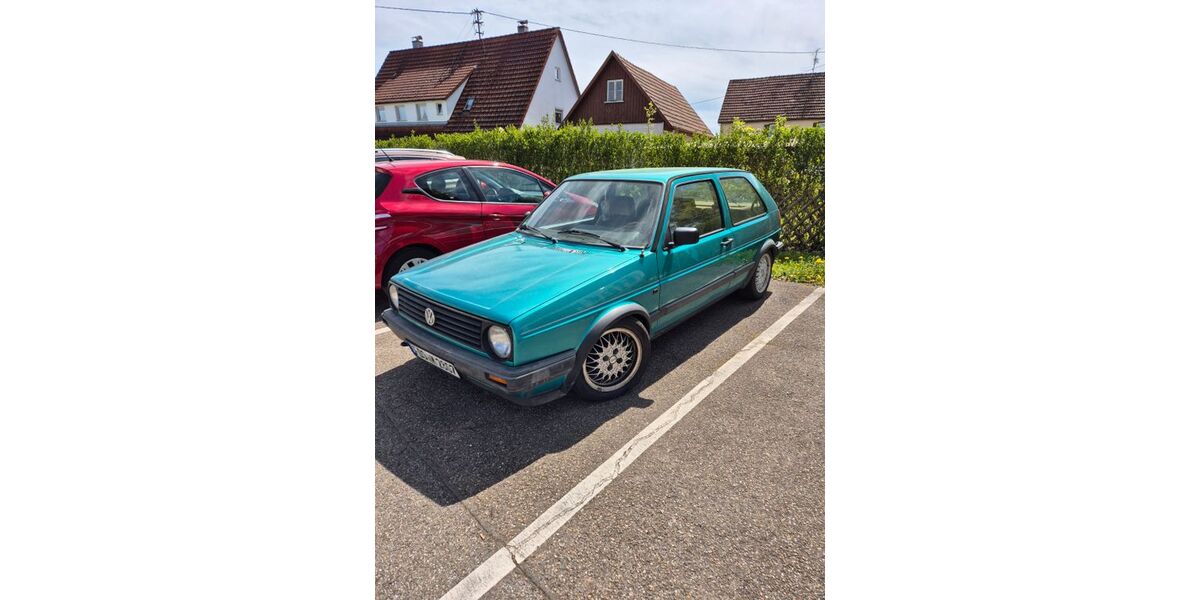 VW Golf 185.000 km 4.149 &euro; Pfalzgrafenweiler 72285