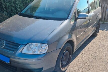 VW Touran 466.000 km 1.300 &euro; Oberaudorf 83080