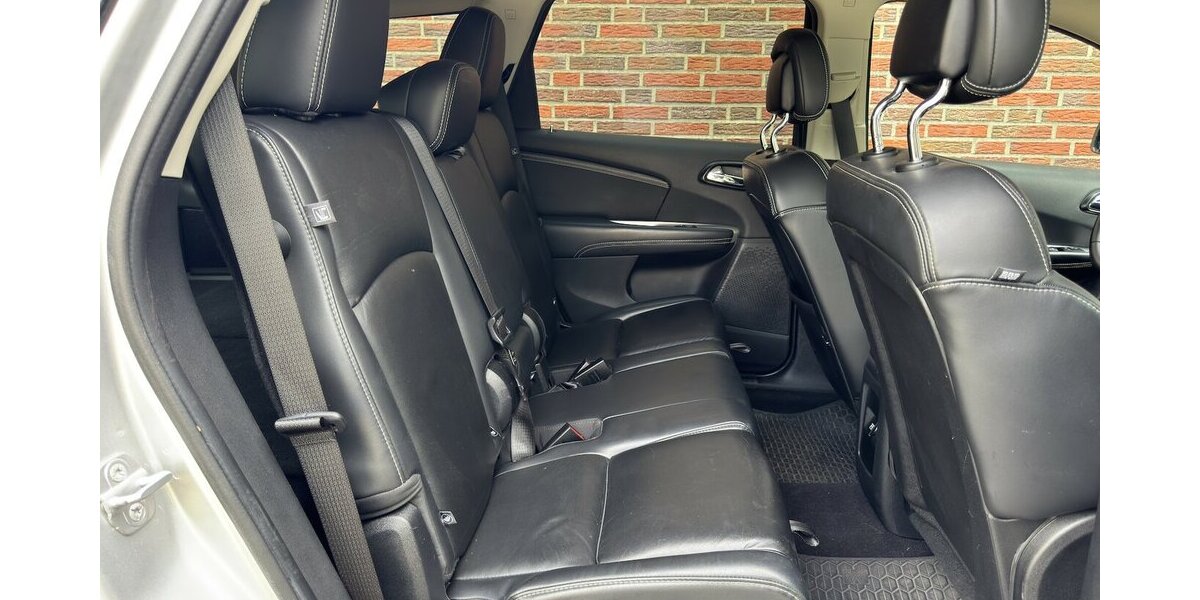 Fiat Freemont BLACK CODE AWD ALLRAD 136.000 km 9.999 &euro; Hamburg 22339