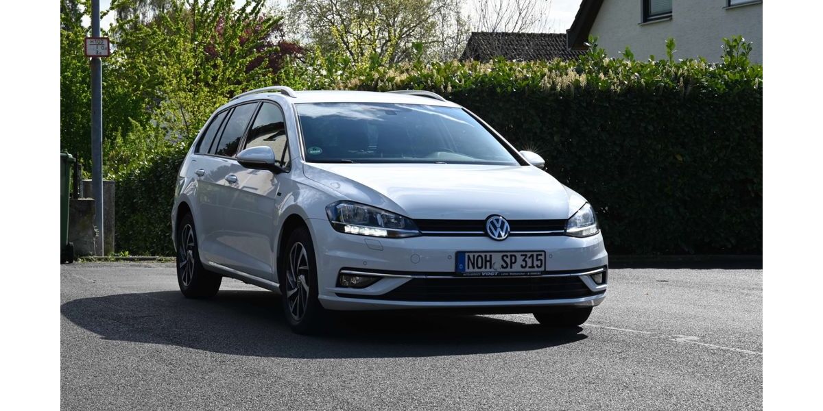 VW Golf 74.860 km 14.799 &euro; Unkel 53572