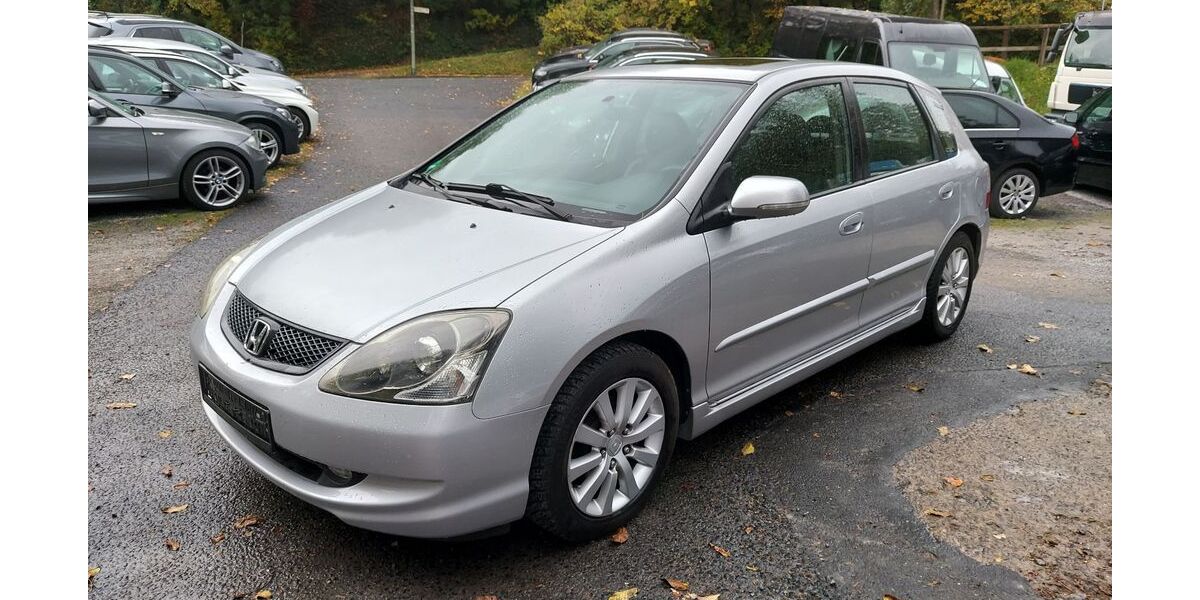 Honda Civic 208.400 km 2.999 € Würzburg 97082