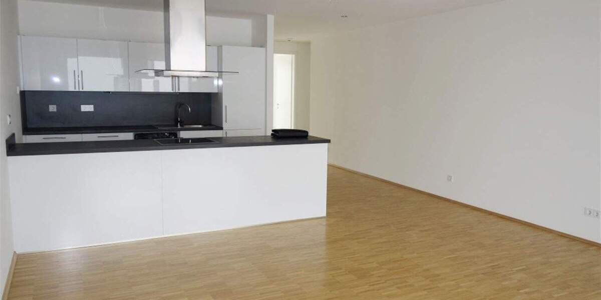 Etagenwohnung Mönchengladbach Stadtmitte - 3 Zimmer, 93 m&sup2;, 1.241&euro; | Angebot:24623556