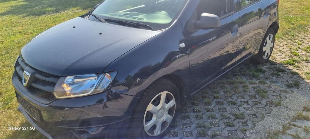 Dacia Sandero 152.000 km 1.990 € Triftern, Furth 84371