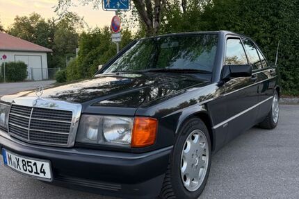 Mercedes-Benz 190 151.000 km 8.990 &euro; Unterhaching 82008
