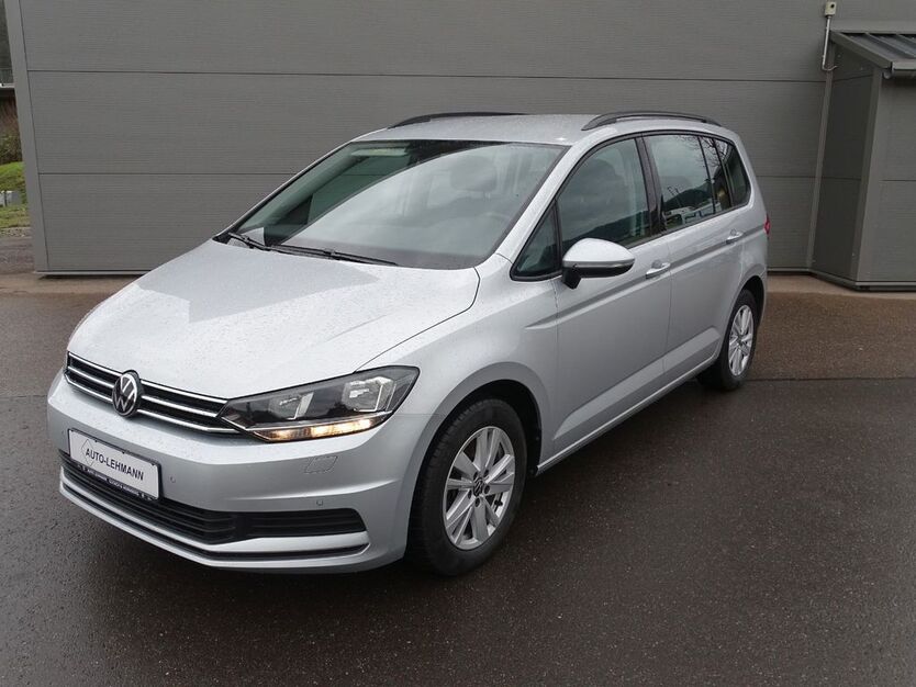 VW Touran 30.900 km 30.990 € Gutach 77793