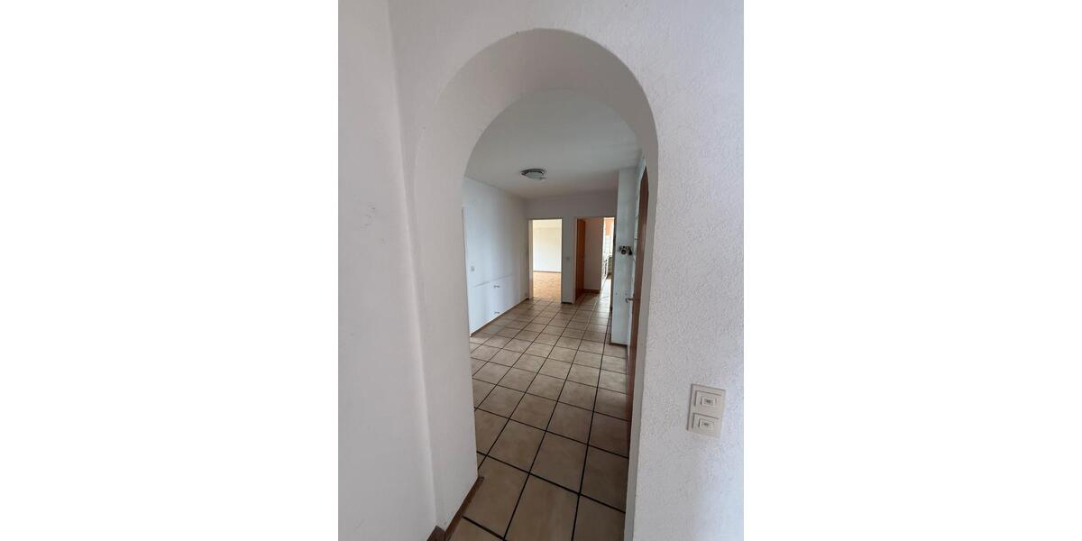 Erdgeschoßwohnung Bergatreute - 5 Zimmer, 125 m&sup2;, 339.000&euro; | Angebot:26602868