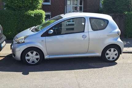Toyota Aygo 109.000 km 2.800 &euro; Köln, Stadt 51065