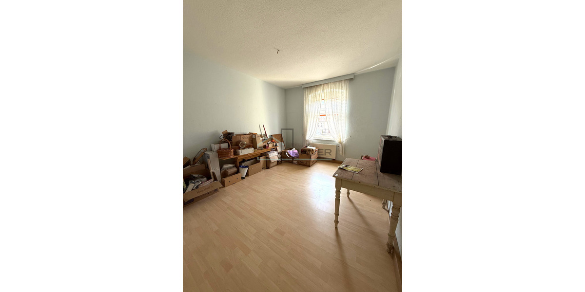 Mehrfamilienhaus, Wohnhaus Bischofswerda - 9 Zimmer, 228 m&sup2;, 159.000&euro; | Angebot:26275434