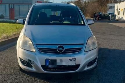 Opel Zafira 300.000 km 700 &euro; Erkelenz 41812