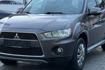 Mitsubishi Outlander 244.000 km 4.990 &euro; Neuburg/Donau 86633