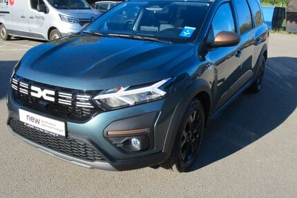 Dacia Jogger 7.839 km 24.848 &euro; Furth im Wald 93437