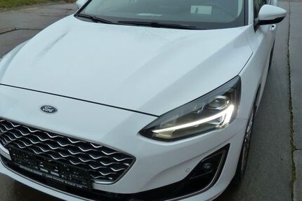 Ford Focus 32.000 km 16.490 &euro; Bünde 32257