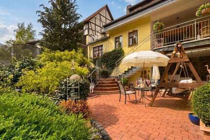 Haus Hardegsen - 11 Zimmer, 350 m&sup2;, 349.000&euro; | Angebot:26426007