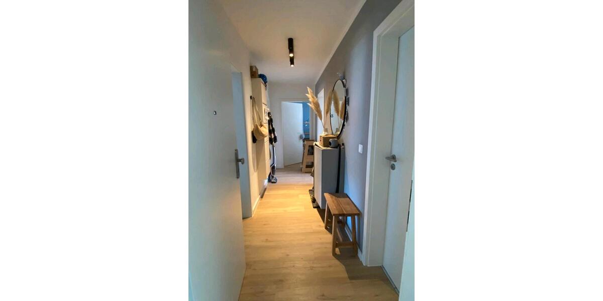 Etagenwohnung Bad Schwartau - 3 Zimmer, 67 m&sup2;, 189.000&euro; | Angebot:25404896