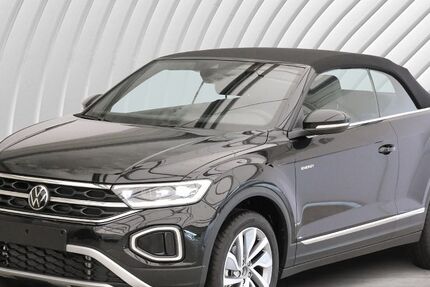 VW T-Roc 4.000 km 38.490 &euro; Unterschleißheim 85716