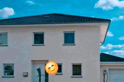 Haus Lohfelden - 5 Zimmer, 180 m&sup2;, 720.000&euro; | Angebot:26665455