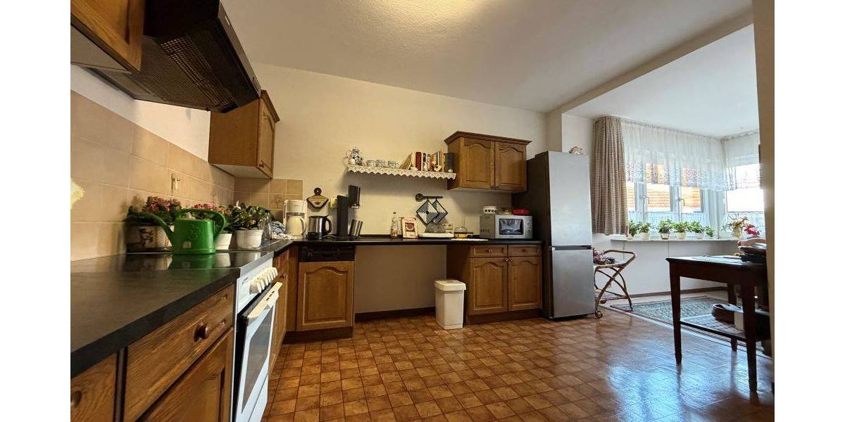 Etagenwohnung Nordenham - 3 Zimmer, 127 m&sup2;, 185.000&euro; | Angebot:26305816