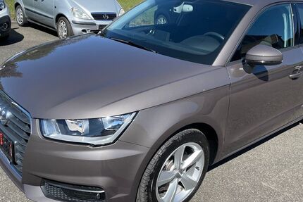 Audi A1 57.000 km 13.900 &euro; Kirkel-Limbach 66459