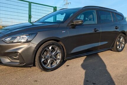 Ford Focus 78.000 km 19.500 &euro; Hövelhof 33161