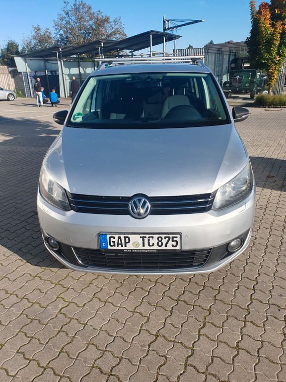 VW Touran 250.000 km 6.700 € Petershausen 88238
