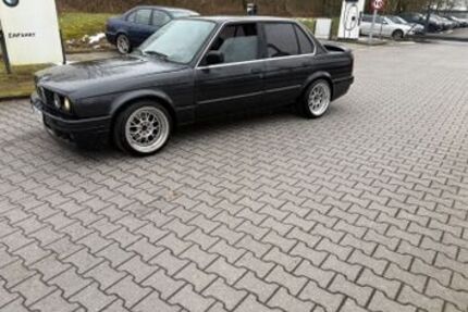 BMW 316 259.000 km 6.000 &euro; Aurich 26605