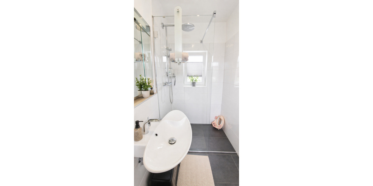 Doppelhaushälfte Oberhausen Osterfeld-Ost - 4 Zimmer, 140 m&sup2;, 549.000&euro; | Angebot:26260531