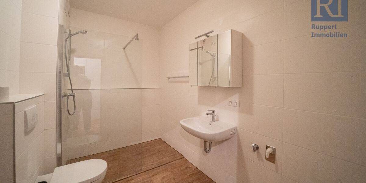 Etagenwohnung Würzburg Steinbachtal - 2 Zimmer, 48 m&sup2;, 209.000&euro; | Angebot:26891681