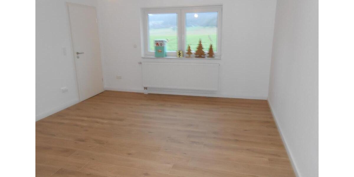 Erdgeschoßwohnung Hohenroda - 3 Zimmer, 105 m&sup2;, 750&euro; | Angebot:24251261
