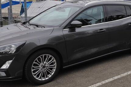 Ford Focus 114.000 km 14.900 &euro; Überlingen 88662