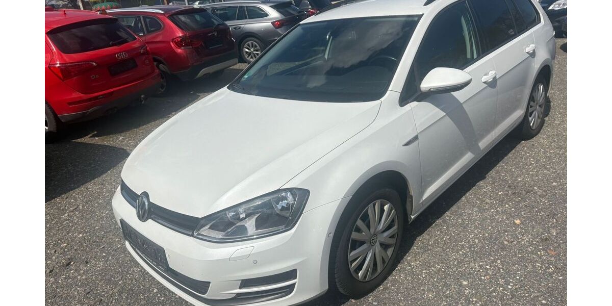 VW Golf 185.038 km 6.790 &euro; Elsterwerda 04910