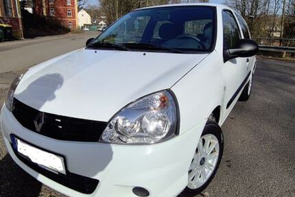 Renault Clio 125.706 km 2.500 &euro; Netphen 57250