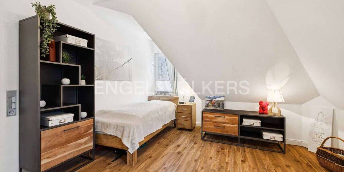 Einfamilienhaus Ahrensburg - 6 Zimmer, 200 m&sup2;, 1.149.000&euro; | Angebot:25930059
