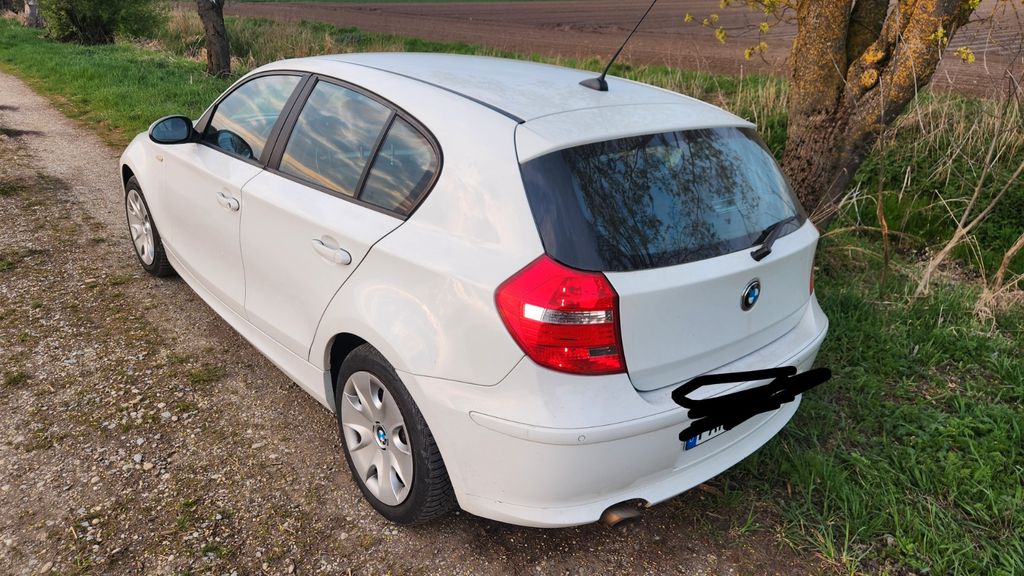BMW 118 187.000 km 4.500 &euro; Moosthenning 84164