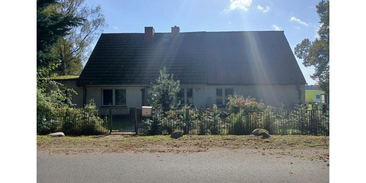 Einfamilienhaus Bergen auf Rügen - 5 Zimmer, 140 m&sup2;, 210.000&euro; | Angebot:27415956