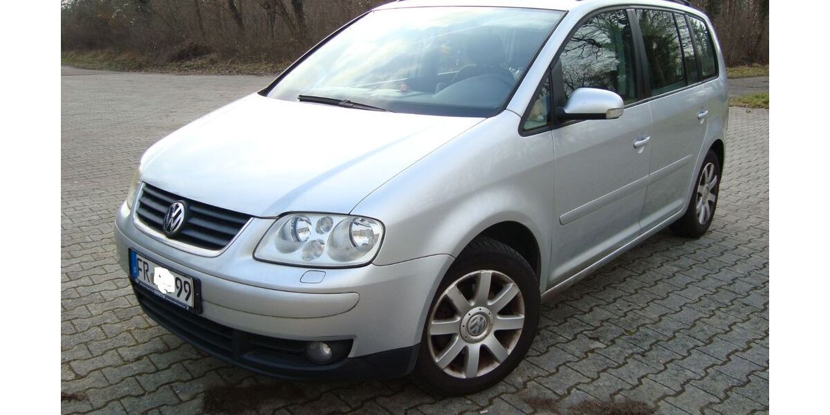VW Touran 204.000 km 2.950 &euro; Hartheim am Rhein 79258