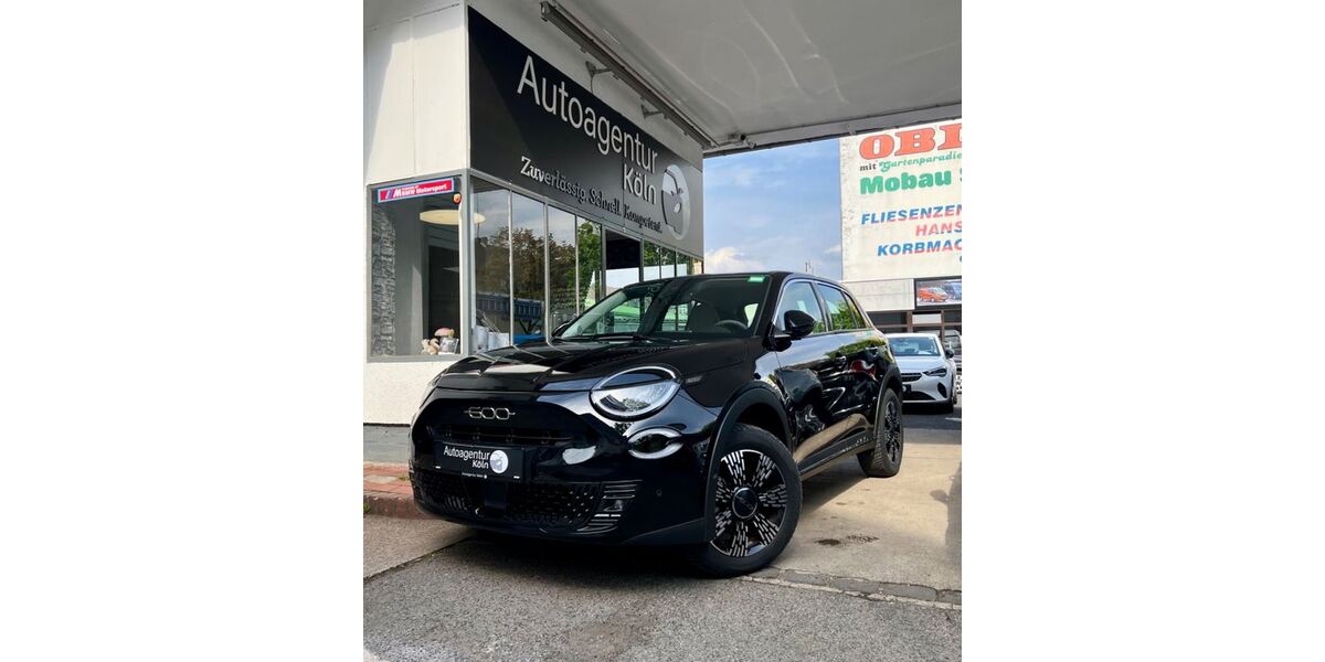 Fiat 600 28.093 km 19.990 &euro; Köln 51067