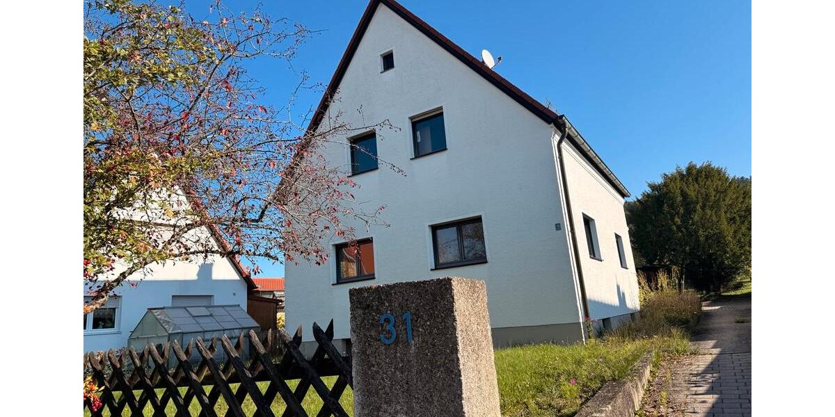 Einfamilienhaus Sengenthal - 6 Zimmer, 154 m&sup2;, 1.350&euro; | Angebot:26383326