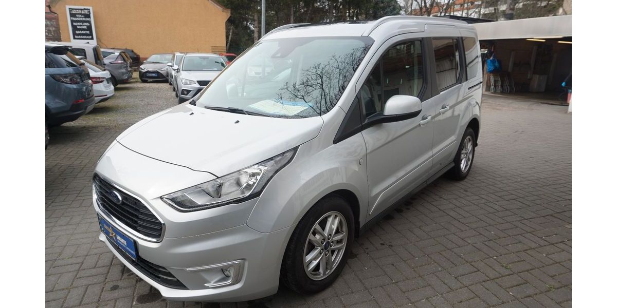Ford Tourneo Connect 90.000 km 18.490 &euro; Berlin 13407