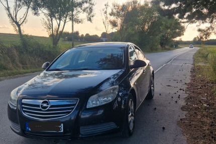 Opel Insignia 322.000 km 2.300 &euro; Berlin 13439