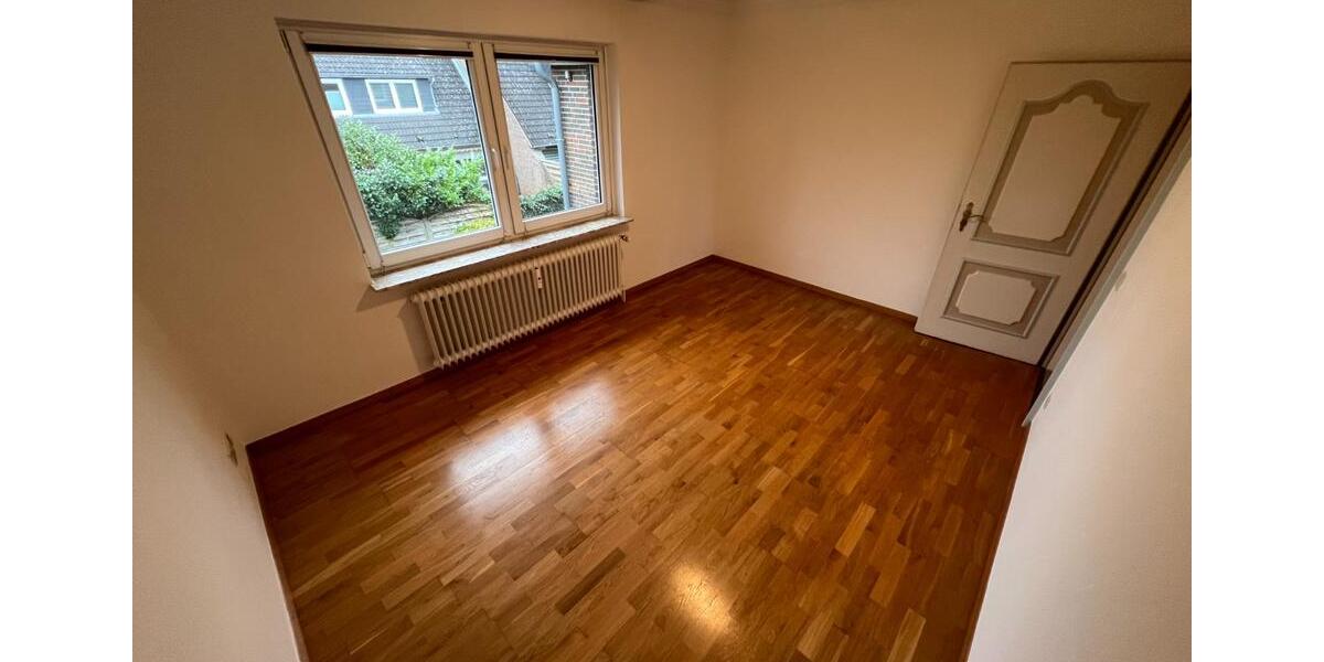 Helle DG-Wohnung mit Loggia in zentraler Lage von Bredstedt 2 zimmer