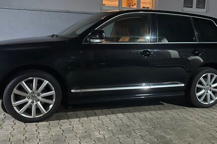 VW Touareg 127.500 km 19.500 € Worms 67550