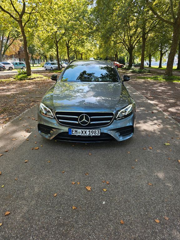 E 300