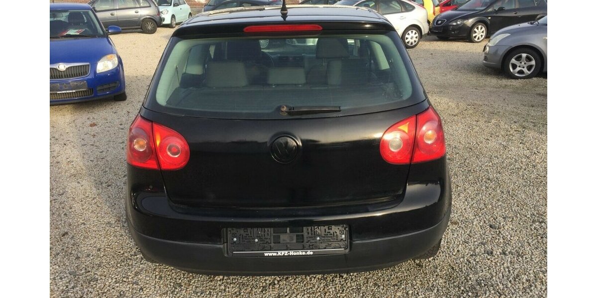 VW Golf Trendline, Klima,el.Fh. 2 Hd.,Tüv 03/28! 200.000 km 2.500 &euro; Himmelkron 95502