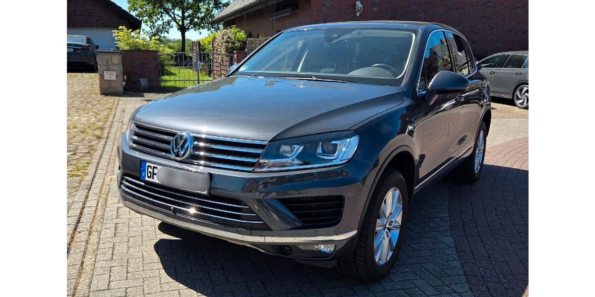 VW Touareg 77.500 km 25.900 &euro; Ribbesbüttel 38551