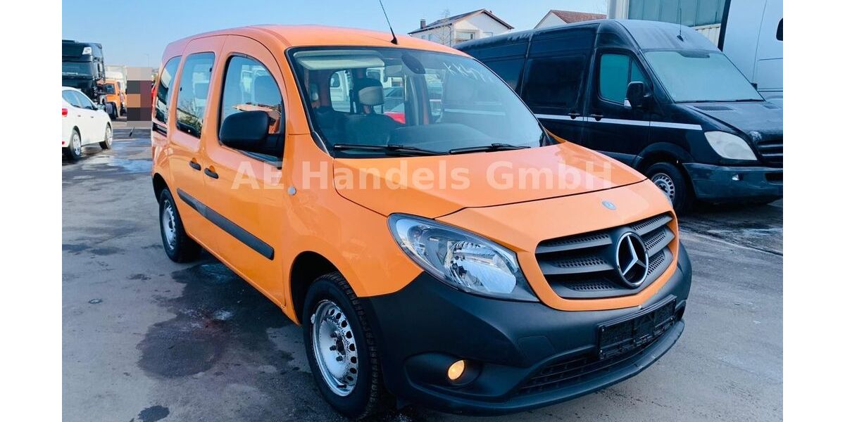Mercedes-Benz Citan 346.000 km 3.990 &euro; Mühlheim am Main 63165