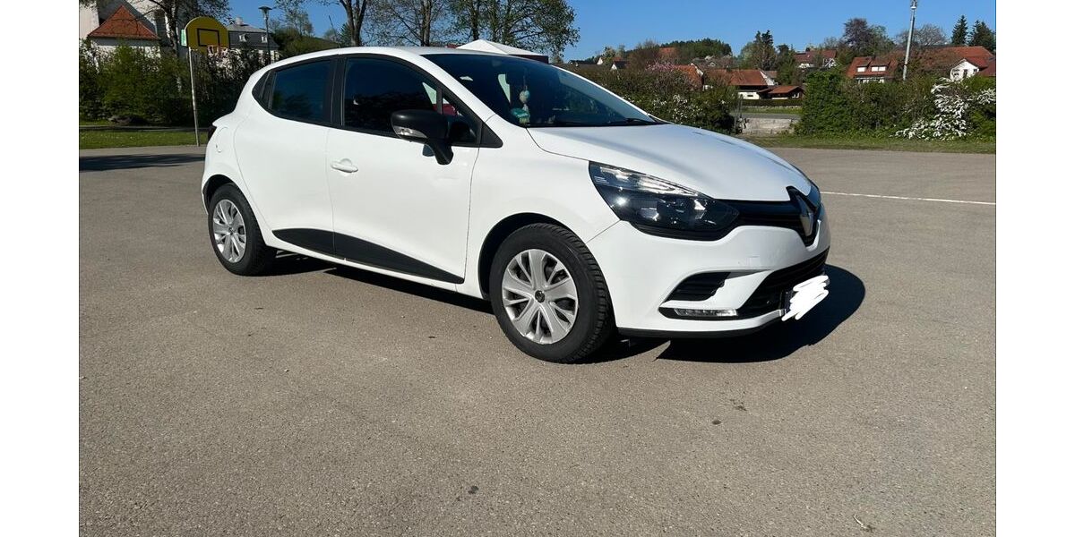 Renault Clio 137.394 km 6.990 &euro; Achberg 88147