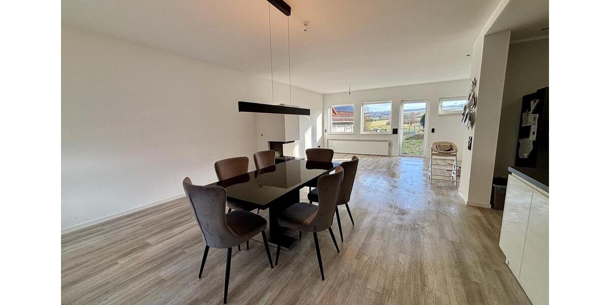 Bungalow Hohenstein - 8 Zimmer, 368 m&sup2;, 2.500&euro; | Angebot:25839146