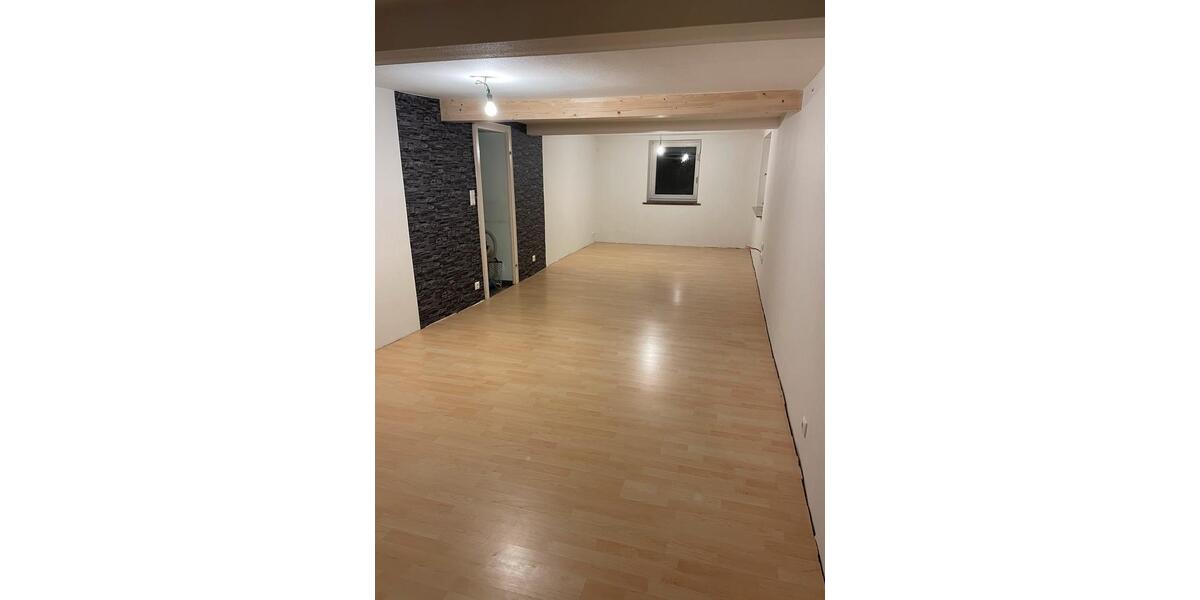 Bauernhaus, Landhaus Wartenberg - 5 Zimmer, 212 m&sup2;, 180.000&euro; | Angebot:26415380