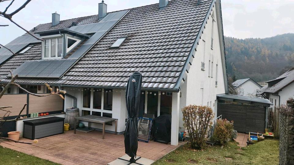 Reihenhaus Radolfzell am Bodensee - 5.5 Zimmer, 111 m&sup2;, 530.000&euro; | Angebot:26253901