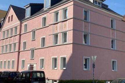 Schöne Wohnung in der Oststadt mit Dielen und Balkon 3 zimmer